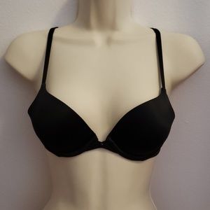 Victoria's Secret 32B Black Very Sexy Push-up
